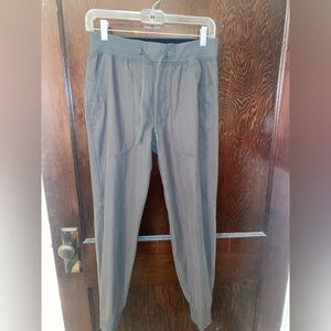 Men’s Lululemon joggers. Not sure what kind, but size Small